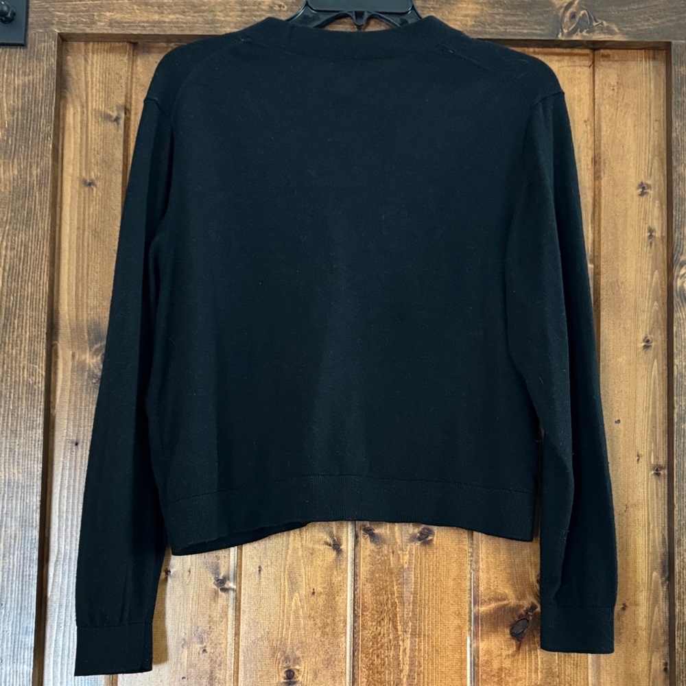 Black V-Neck Button-Front Cardigan - Picture 2 of 4